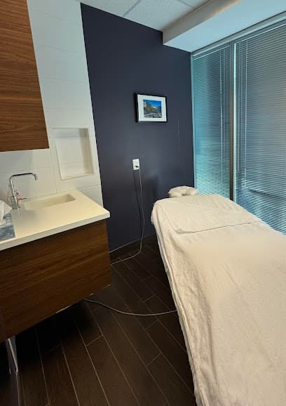 Cross Roads Physiotherapy and Massage Therapy