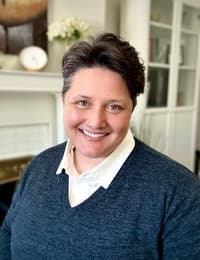 Carmen Okhmatovski, MMFT