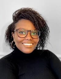 Ms. Carolanne Tomsine