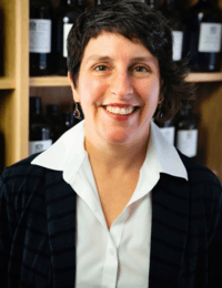 Dr. Jessica Carfagnini