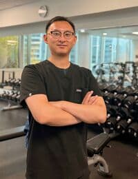 Dr. Christopher Duong