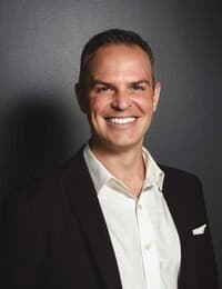 Dr. Ryan Macdonald - Chiropractor