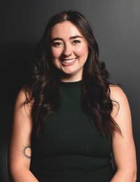 Dr. Mackenzie Dearing - TCM/Acupuncturist