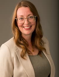 Robyn Hiebert