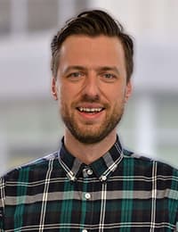 Dr. Julien Aubé