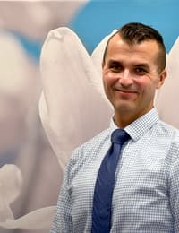 Dr. Daniel Chorney