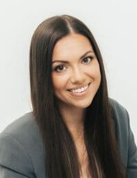 Dr. Dana Poeta