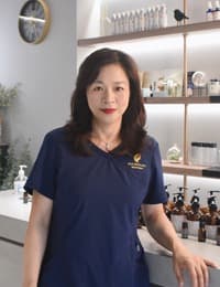 Bessie Cheng