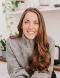 Dr. Bronwyn Storoschuk