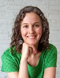 Mme Élodie Jolette