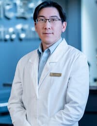 Dr. Dennis Lee